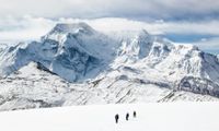 Pisang Peak